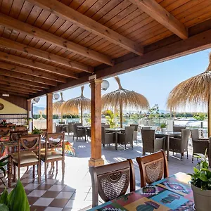 Hotel Avenida Tropical By Bossh!